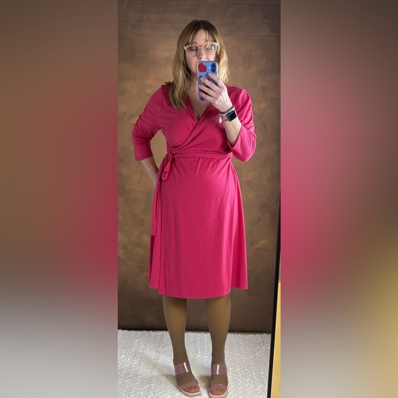 LuLaRoe Dresses & Skirts - LuLaRoe Fuchsia Long Sleeve Michelle Wrap Dress
